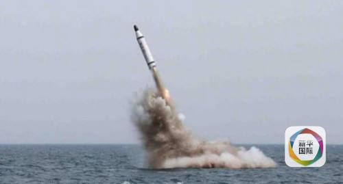 朝鲜纪录片播放潜射导弹发射画面