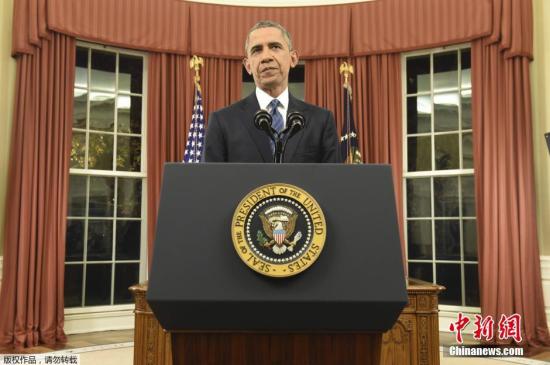 当地时间2015年12月6日，美国华盛顿，美国总统奥巴马于白宫椭圆办公室发布重要演说。