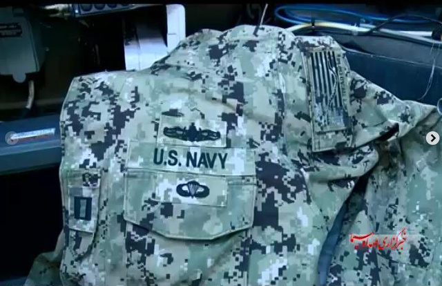 伊朗扣押美军画面曝光：大兵跪地道歉