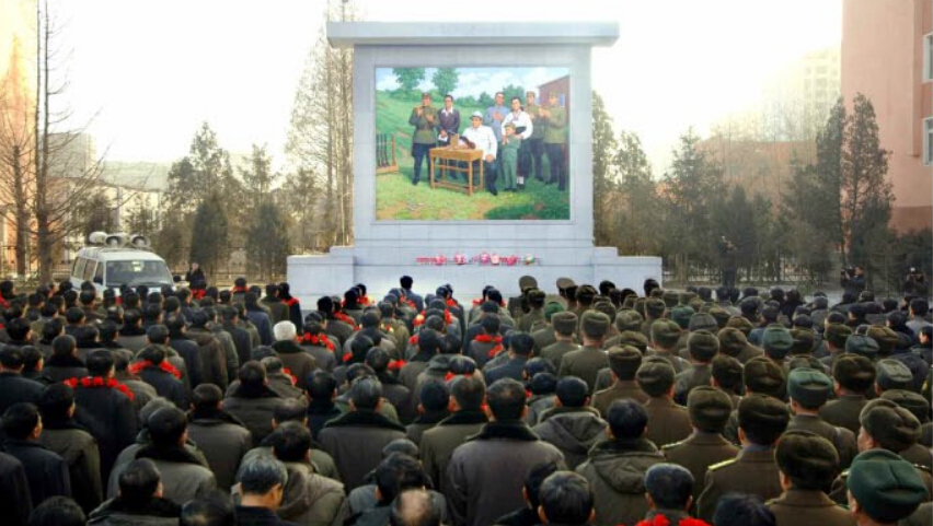 朝鲜核试科学家出游 十万人民送行