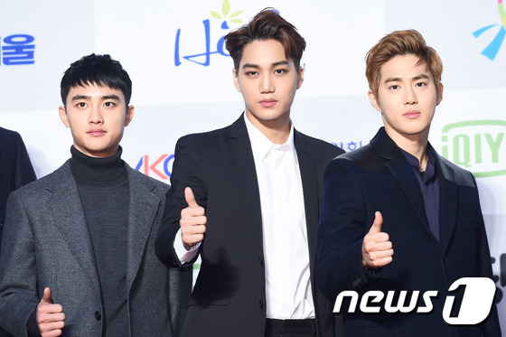 &ldquo;首尔歌谣大赏&rdquo;红毯汇总 EXO宝儿李源根EXID丁一宇群星亮相【组图】