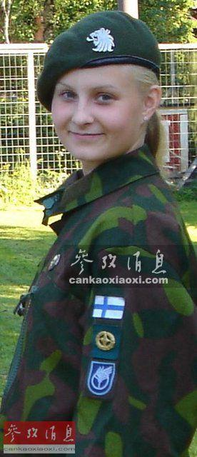 金发碧眼俏娇娃 北欧女兵咋那么漂亮