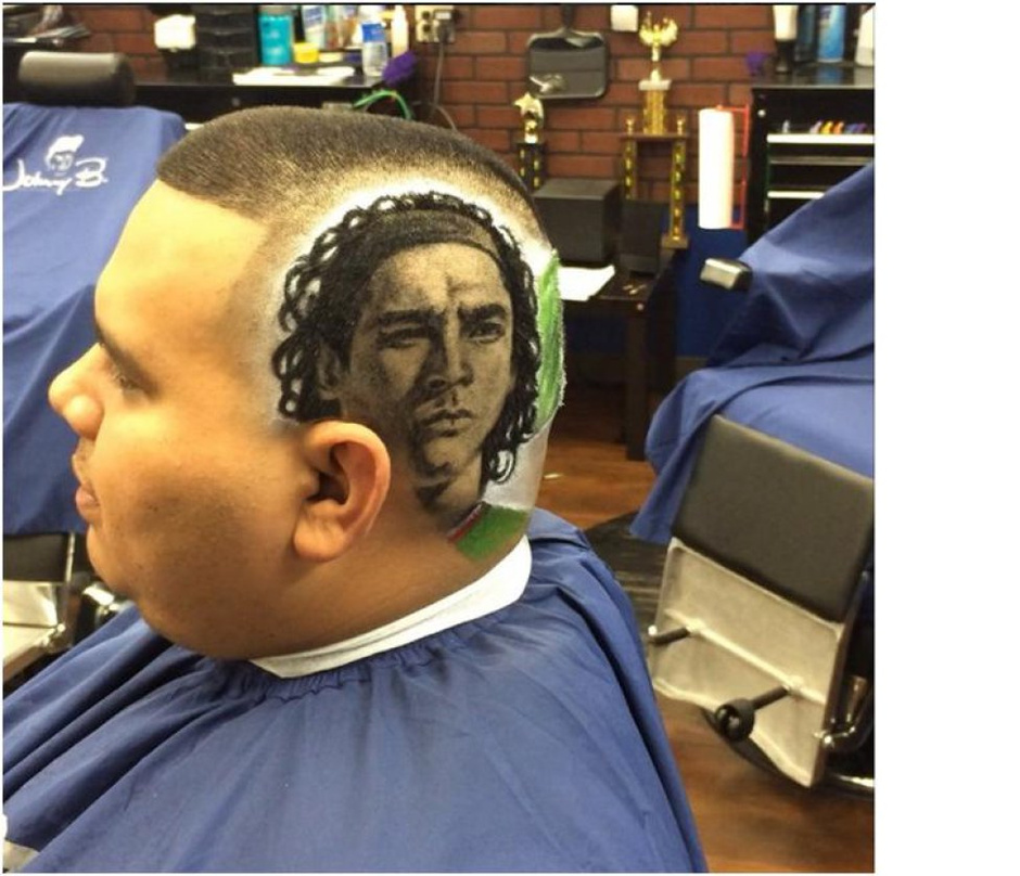 真爱粉！球迷发型追星 C罗梅西传神李小龙霸气(组图)