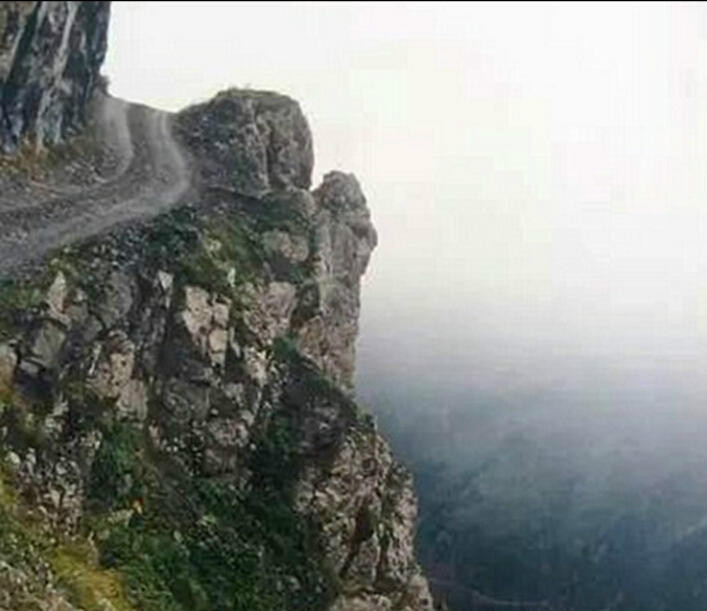 土耳其百公里山路29个急转弯 成全球最危险路段