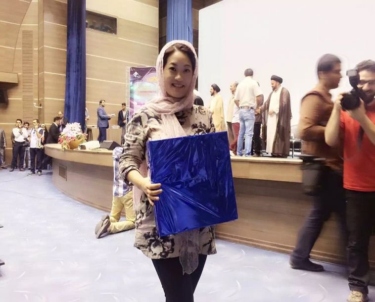 中国女留学生成伊朗电视剧女主角