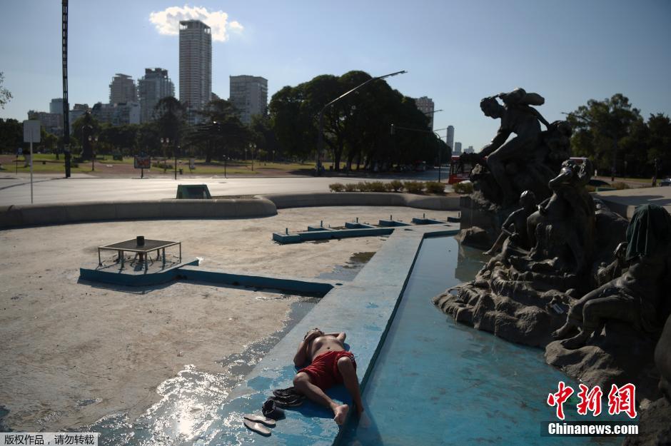 阿根廷遭热浪袭击 气温升至36度(高清组图)