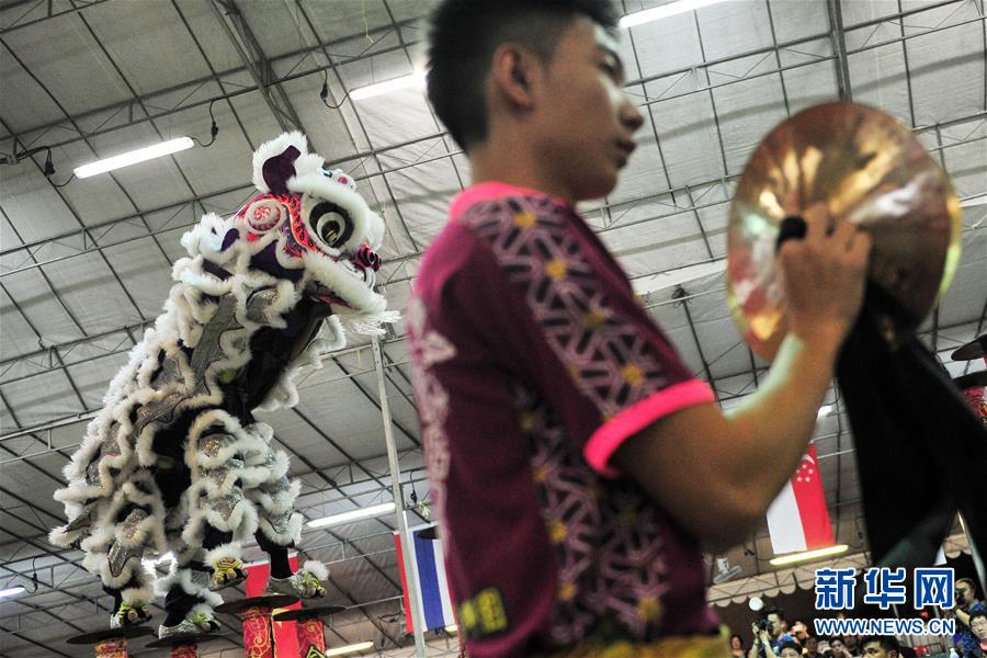 （晚报）（3）新加坡举行第九届狮王争霸赛