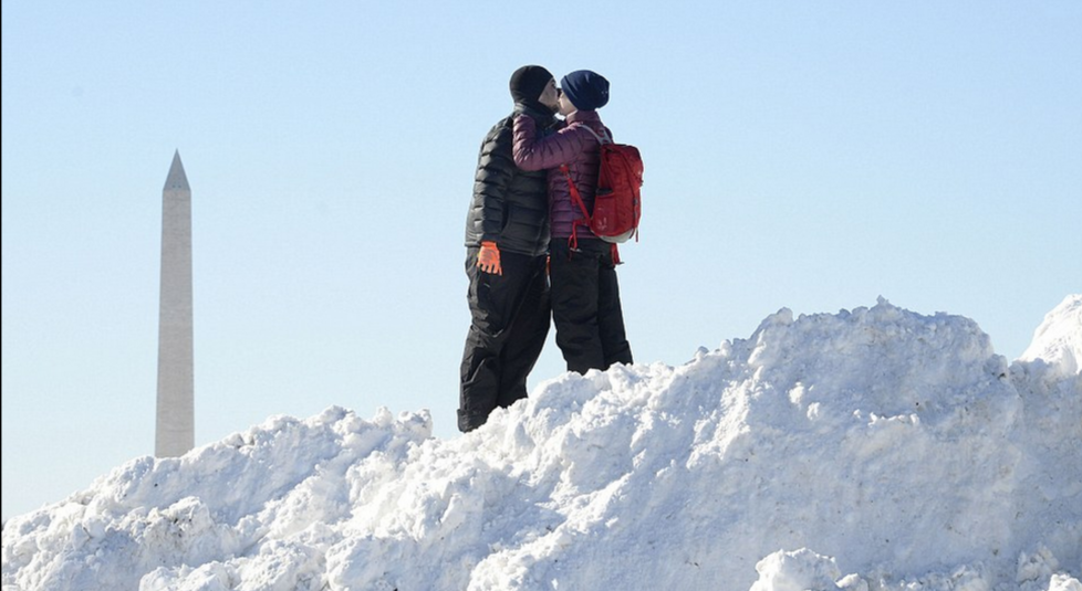 霸王级降雪洗礼美国东海岸 雪景如仙境