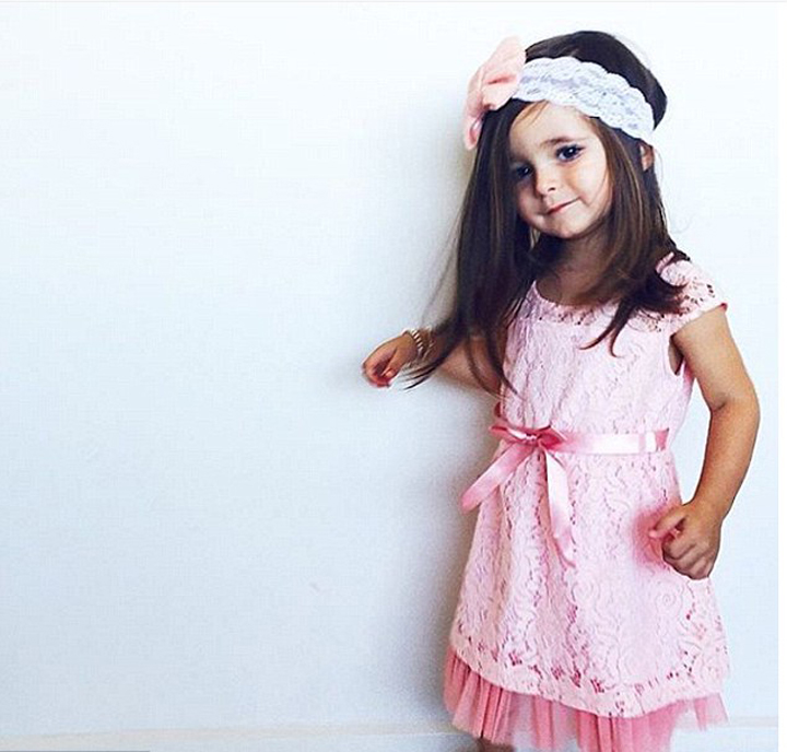 澳大利亚2岁萌娃时尚打扮走红网络