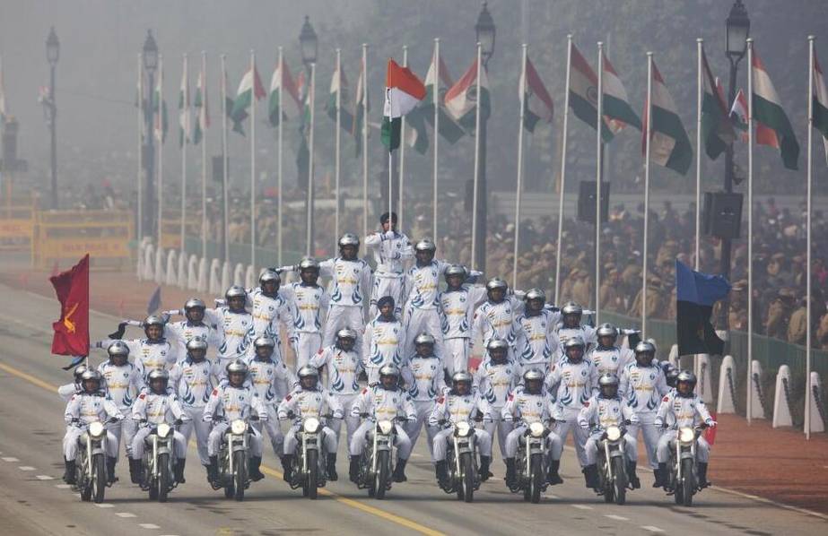 印度阅兵现场 奥朗德与莫迪共同观看