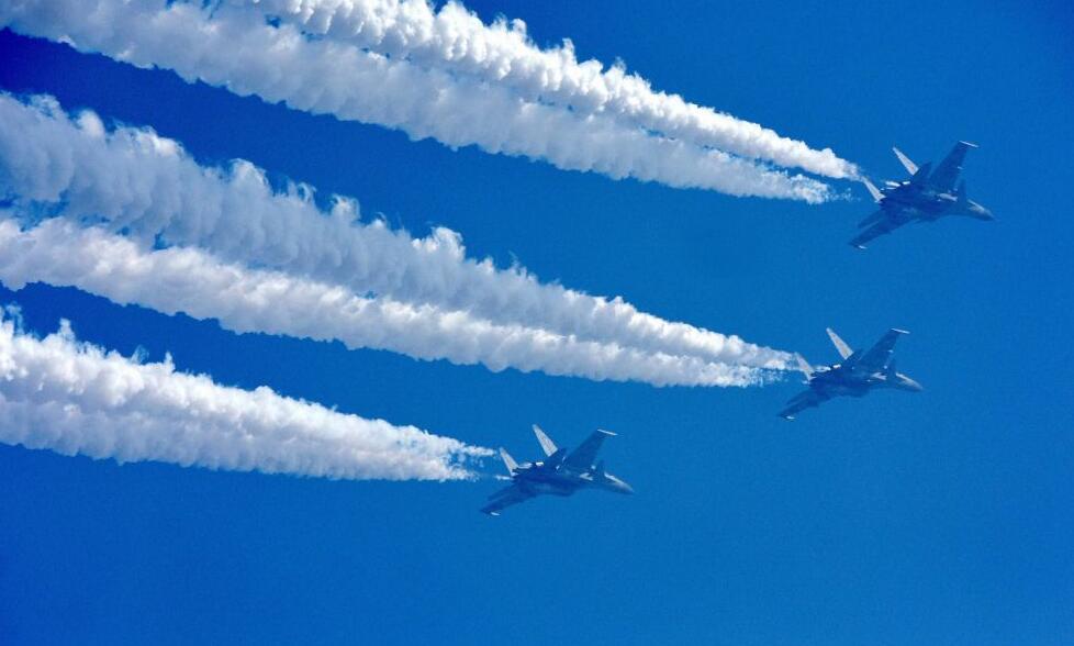印度阅兵现场 奥朗德与莫迪共同观看
