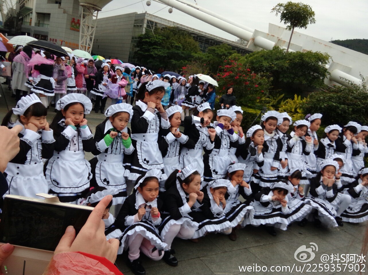 厦门715名&ldquo;女仆&rdquo;参加聚会 破吉尼斯纪录