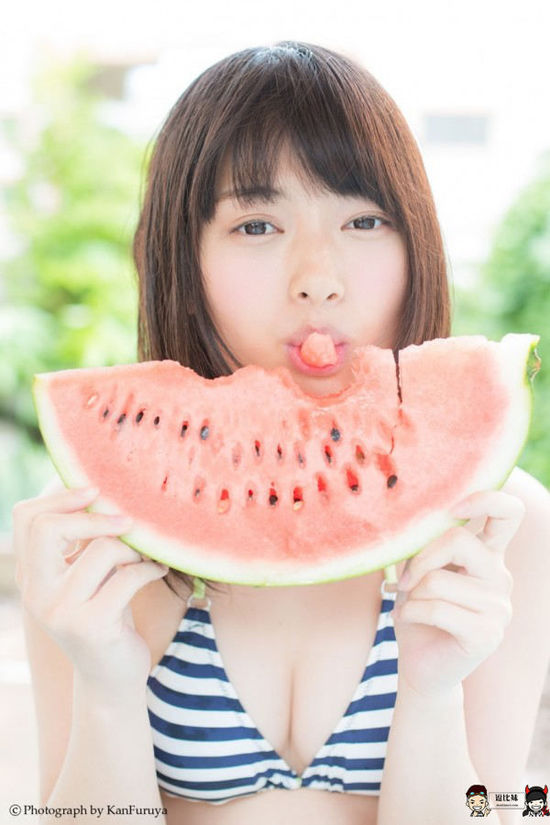 一个中国妹子被日媒称