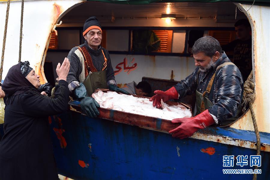 （XHDW）（3）尼罗河入海口的清晨鱼市