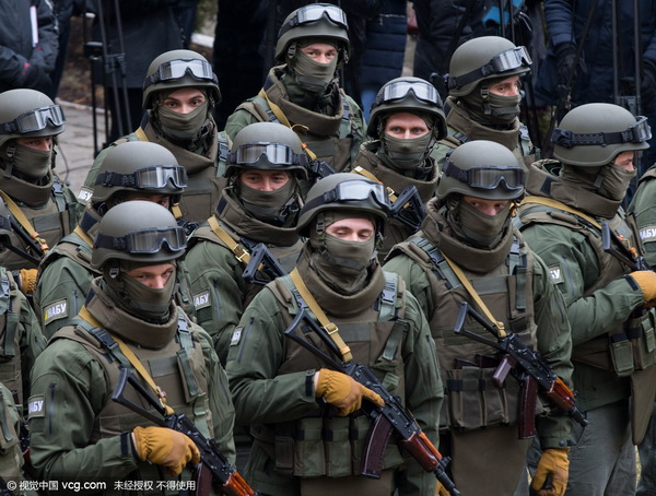 乌克兰反贪局组建特种部队 总统波罗申科出席