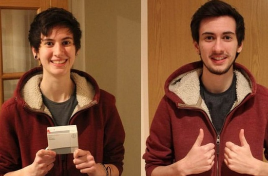 女子变性成男人后与闺蜜相恋用千张自拍纪录变化(图)