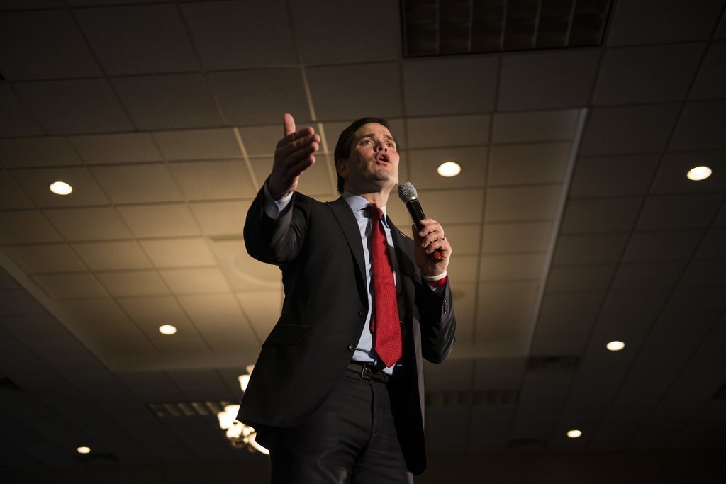 直击&ldquo;超级星期二&rdquo;：12州选民前往投票站