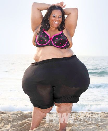 她怀了四次孕 然后拥有世上最大臀部