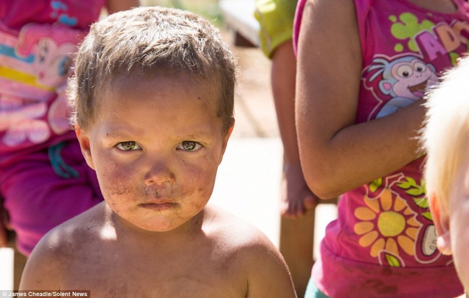 遭受黑人歧视的白人