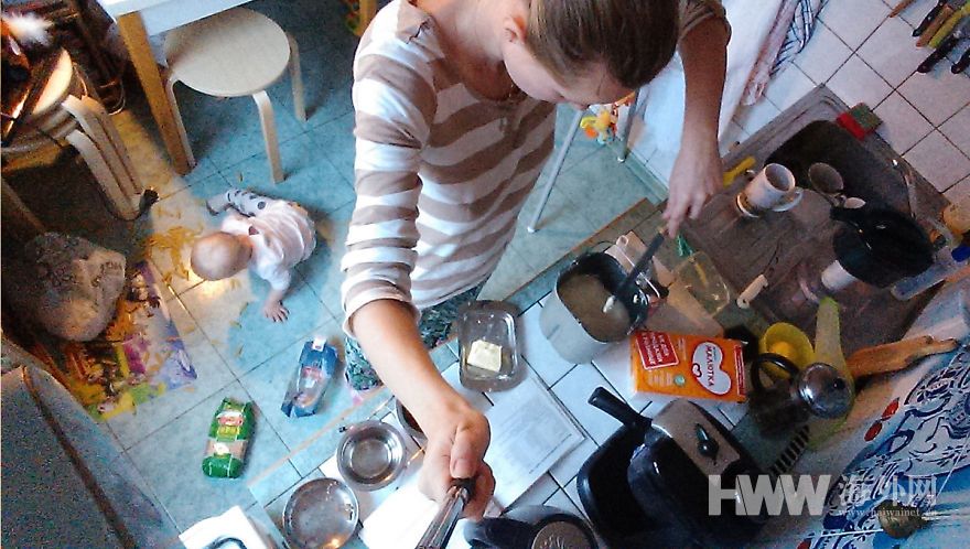 全职妈妈的日常：照顾孩子到分分钟崩溃