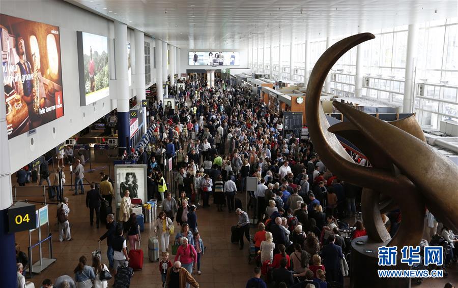 （国际）（1）比利时布鲁塞尔机场发生爆炸造成人员伤亡