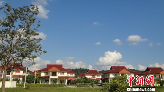 老挝“金三角”借旅游正名毒源村渐成现代化城镇