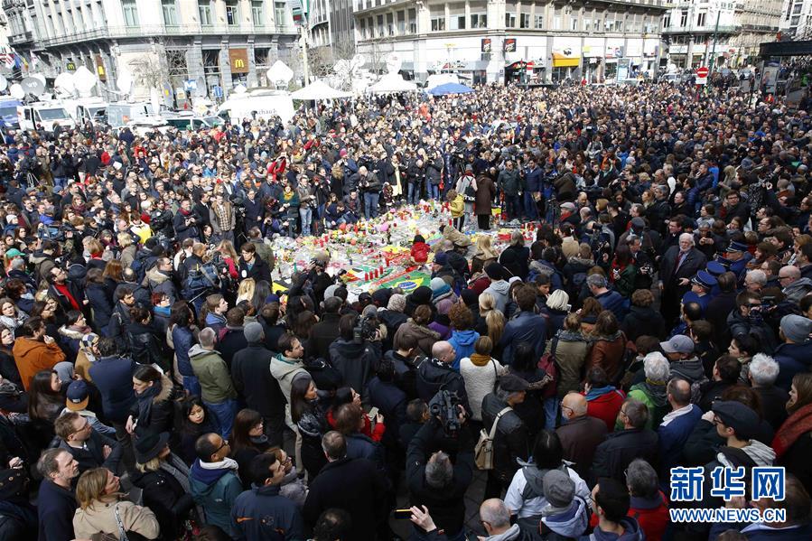 （国际）（2）比利时民众悼念恐怖袭击遇难者