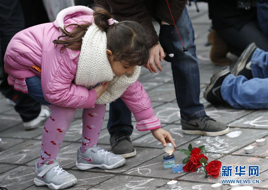 （国际）（3）比利时民众悼念恐怖袭击遇难者