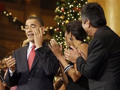 奥巴马唱歌唱哭了。