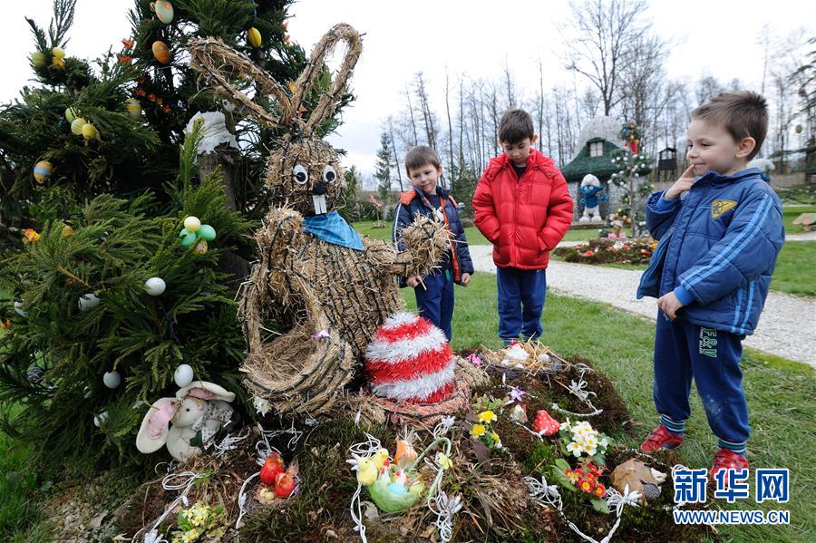 （国际）（3）克罗地亚农庄万盏彩灯庆祝复活节
