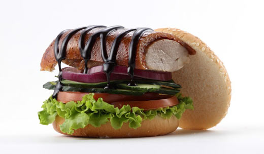 悠着点儿麦当劳！烤鸭汉堡强势来袭啦！