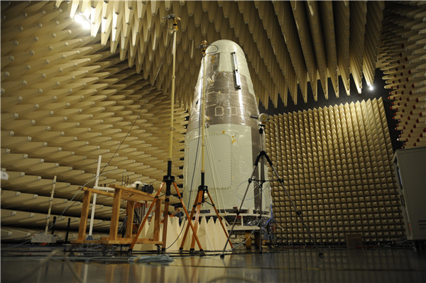 实践十号返回式科学实验卫星发射圆满成功