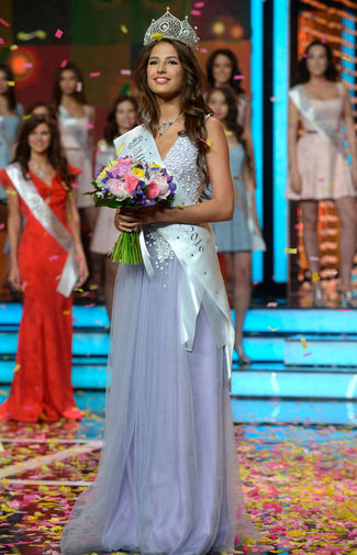 &ldquo;俄罗斯小姐-2016&rdquo;选美大赛揭晓 18岁女大学生夺冠