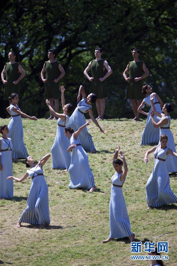 （里约奥运会）（6）奥运圣火顺利点燃 火炬传递拉开帷幕