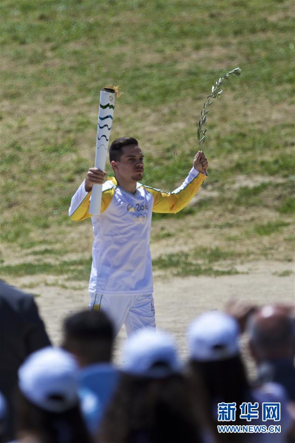 （里约奥运会）（4）奥运圣火顺利点燃 火炬传递拉开帷幕