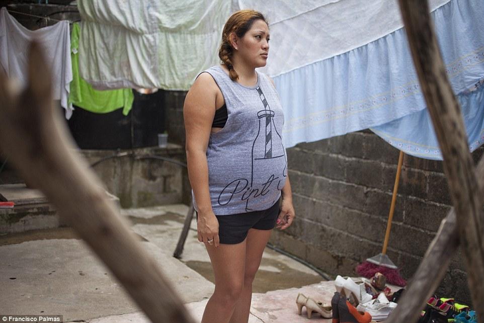 墨西哥代孕妈妈 生1个孩子顶20年工资