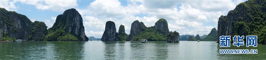 （晚报）（1）越南下龙湾风光