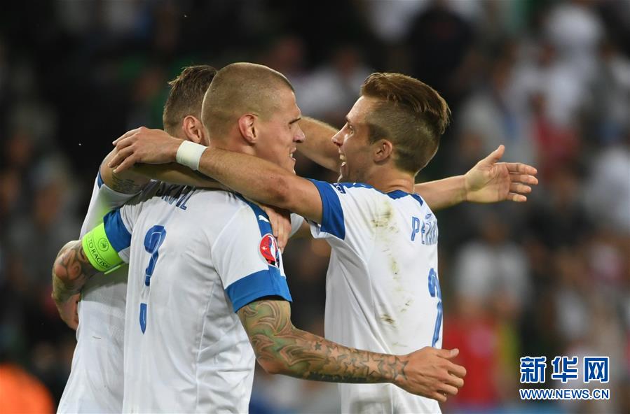 （欧锦赛）（7）足球&mdash;&mdash;小组赛：斯洛伐克战平英格兰