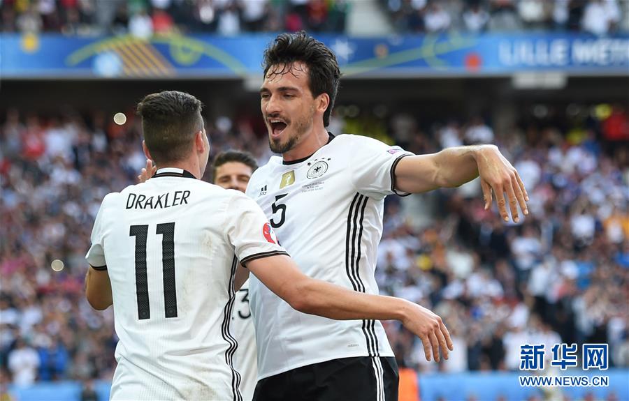 （欧锦赛）（41）足球&mdash;&mdash;八分之一决赛：德国对阵斯洛伐克