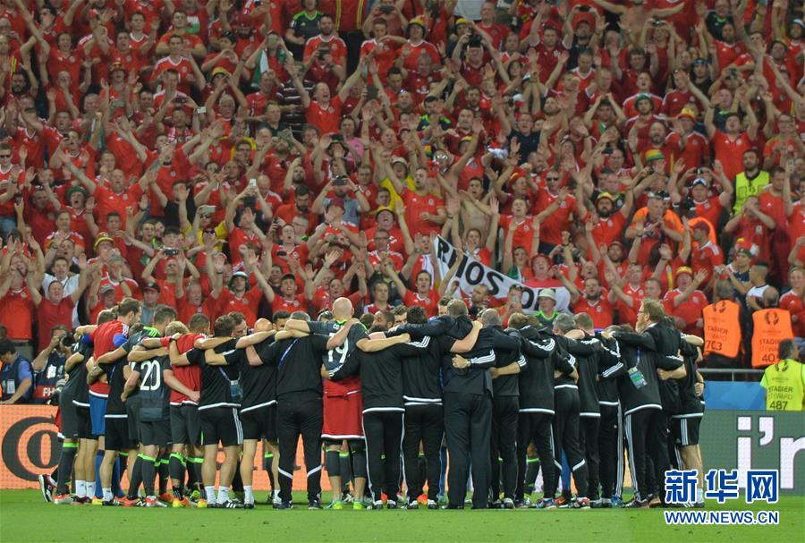 （欧锦赛）（11）足球&mdash;&mdash;半决赛：葡萄牙队晋级决赛