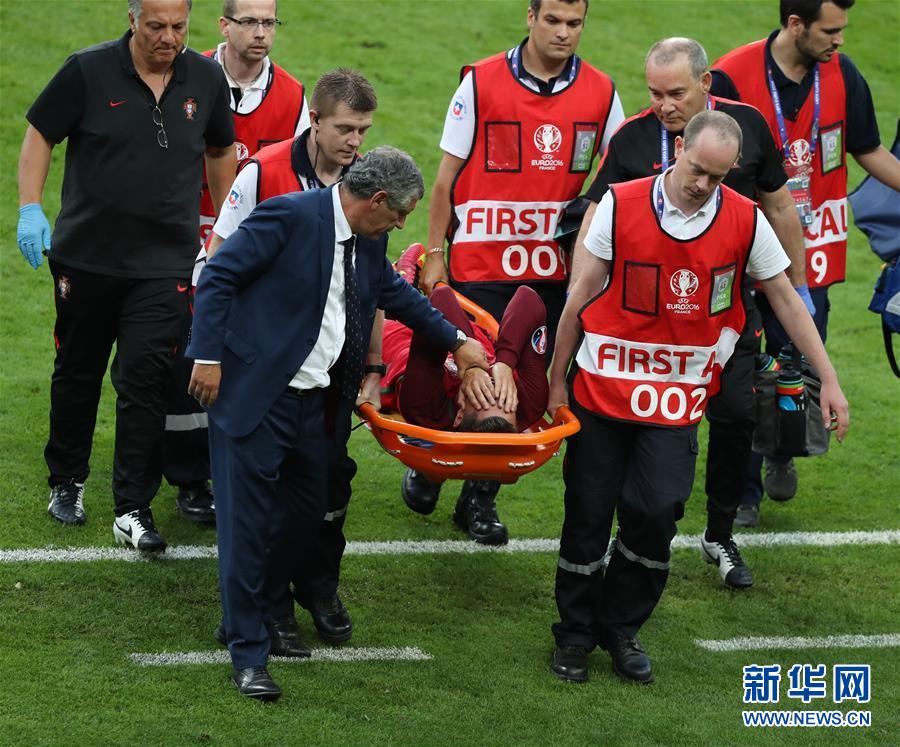 （欧锦赛）（1）足球&mdash;&mdash;决赛：克&middot;罗纳尔多受伤离场