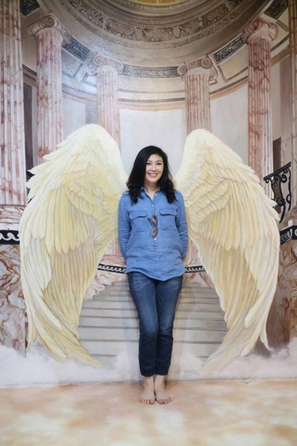 泰国前总理英拉拍美照化身旅游大使