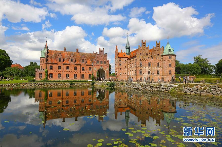 （国际）（1）伊埃斯科城堡：在水一方 别样风情