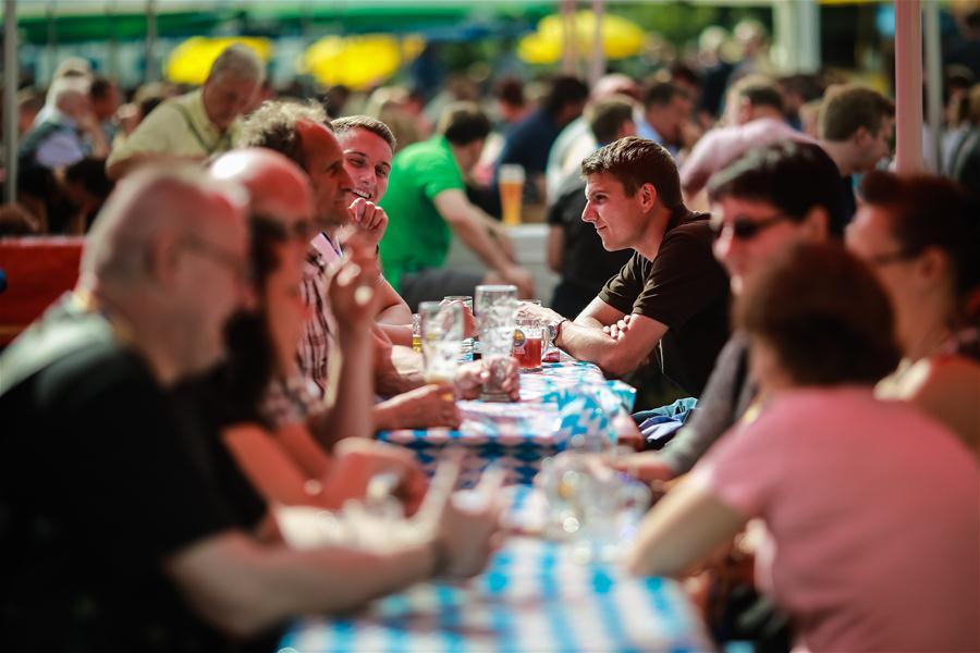 （国际）（2）德国柏林：周末逛逛柏林啤酒节