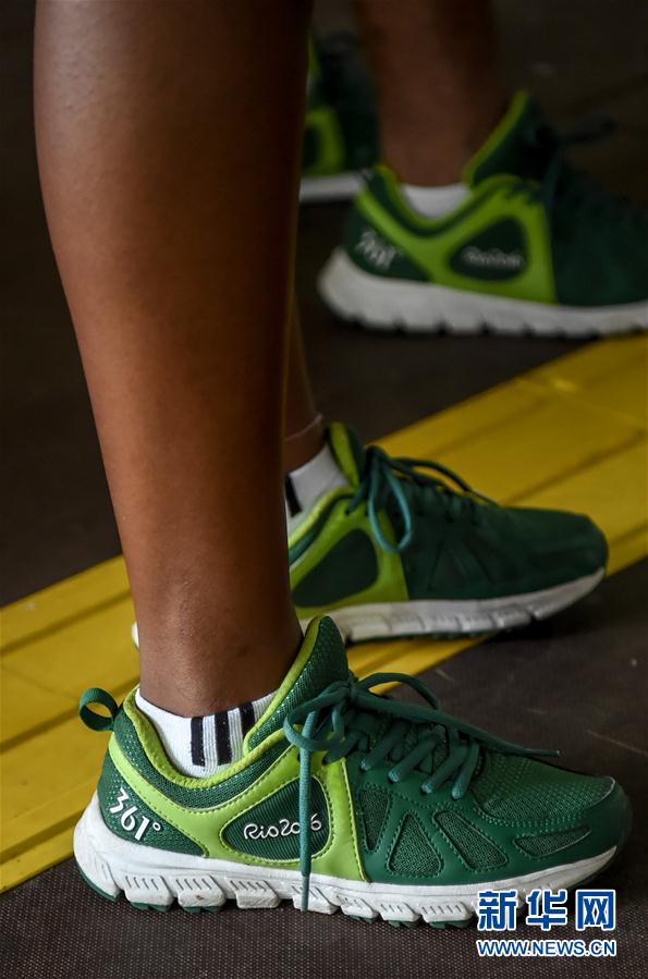 （里约奥运会&middot;专题）（11）里约热内卢：穿着&ldquo;中国服装&rdquo;完成南美&ldquo;奥运首秀&rdquo;