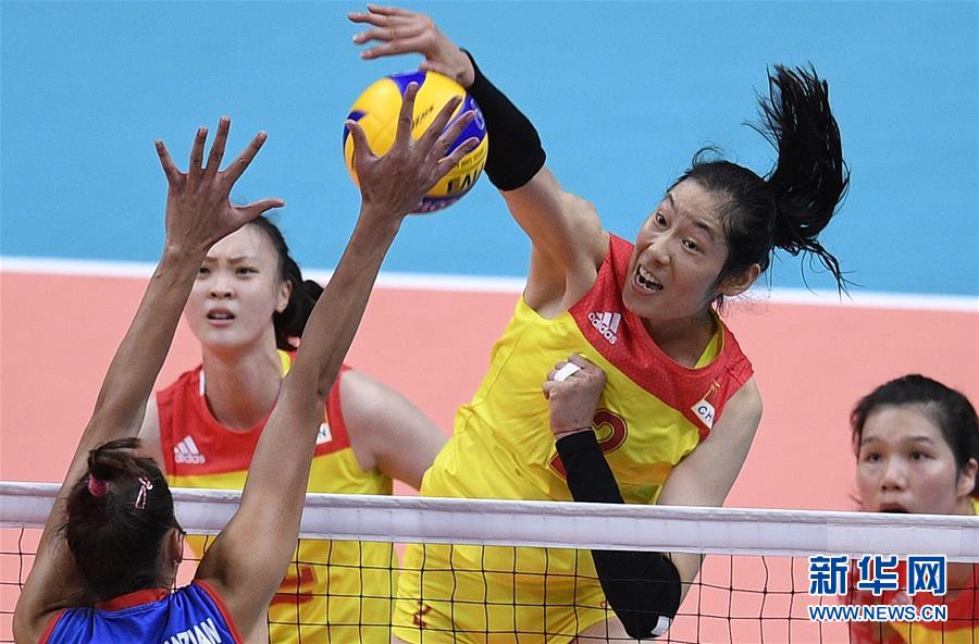 （新华全媒头条&middot;聚焦中国团）（2）五星红旗，我为你拼搏！&mdash;&mdash;中国女排夺冠纪实