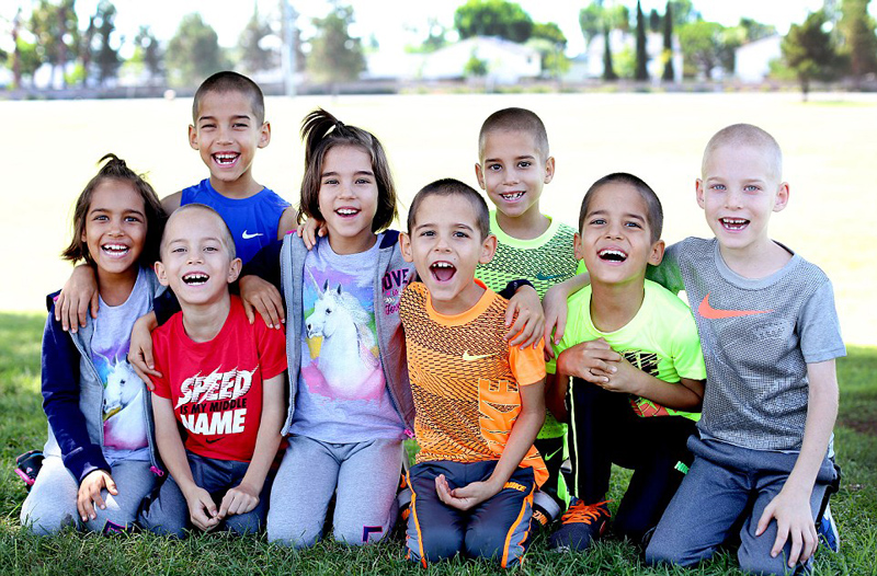 美国一女子生8胞胎成超级妈妈 震惊网友(组图)【2】