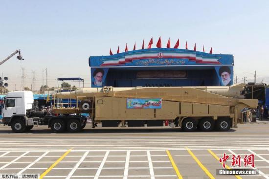 阅兵现场。两伊战争是发生在伊朗和伊拉克之间的一场长达8年的边境战争。战争于1980年9月22日爆发，方直至1988年8月20日才正式停止战斗，是20世纪最长的战争之一。