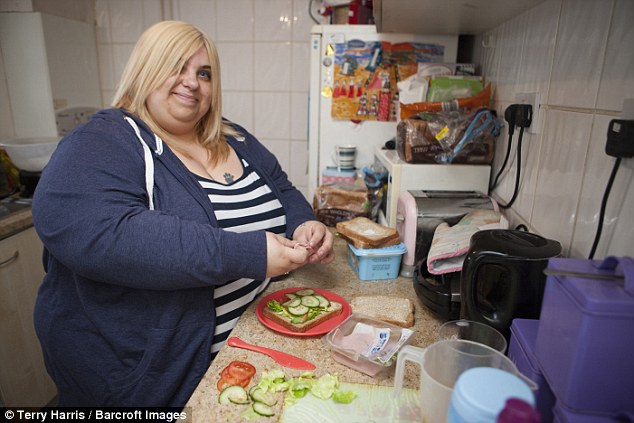 极度自信 354斤女胖子称就喜欢如此肥胖的自己