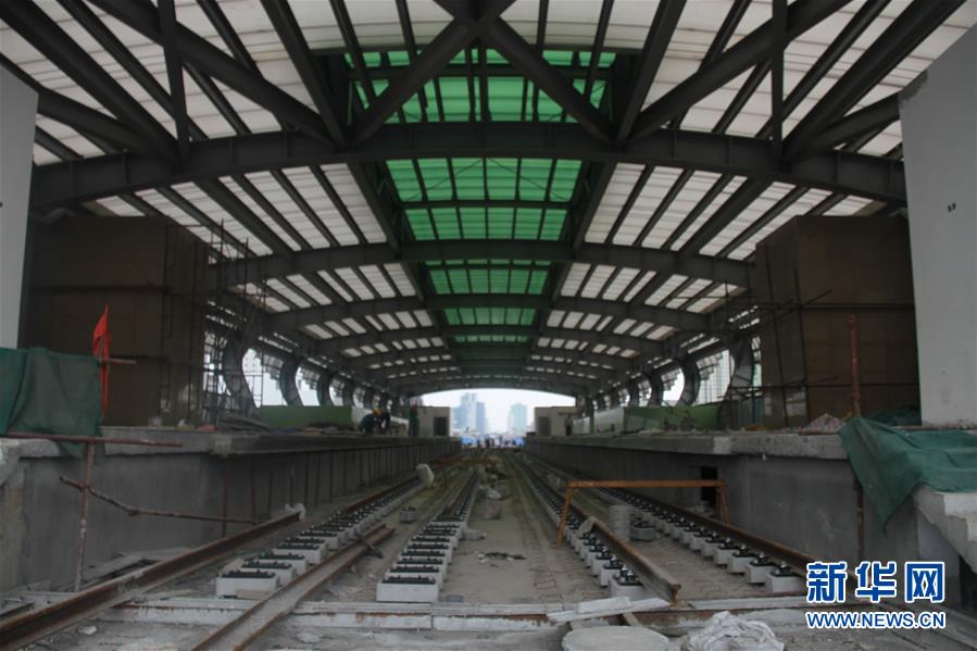 （国际）（4）由中国公司承建的越南首条轻轨进展顺利